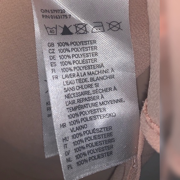 Divided by H&M Sleeveless Peach Blouse Size 8 - Picture 4 of 6